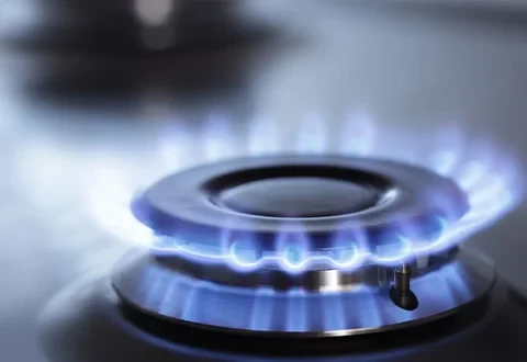 Gas